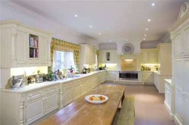 Image of 5 bedroom Detached house for sale in Moor Road Burley Woodhead Ilkley LS29 at Burley Woodhead Ilkley Burley in Wharfdale, LS29 7AS
