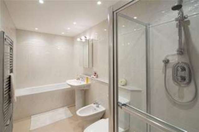  Image of 5 bedroom Detached house for sale in Moor Road Burley Woodhead Ilkley LS29 at Burley Woodhead Ilkley Burley in Wharfdale, LS29 7AS