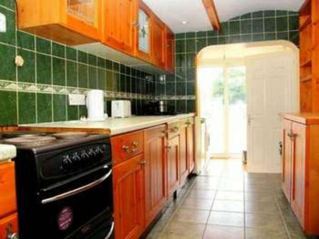 Image of 1 bedroom Property to rent in Moorfield Road Cowley Uxbridge UB8 at Moorfield Road  Uxbridge, UB8 3SL