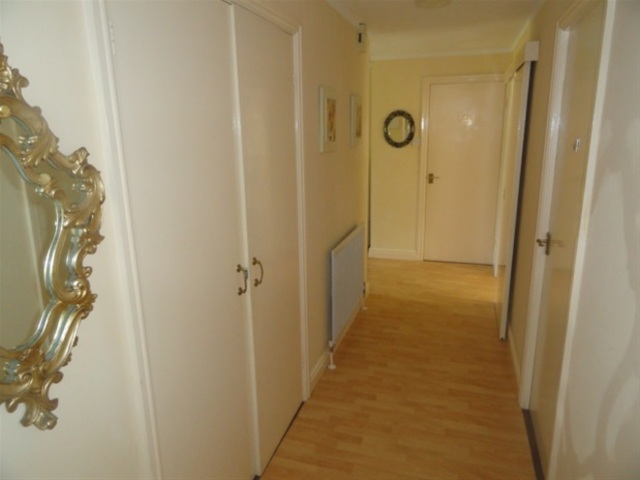  Image of 3 bedroom Detached house for sale in Moorhead Lane Shipley BD18 at Moorhead, Shipley, BD18 4JW