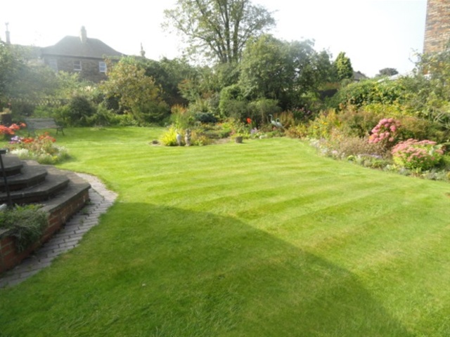  Image of 3 bedroom Detached house for sale in Moorhead Lane Shipley BD18 at Moorhead, Shipley, BD18 4JW