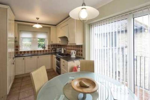  Image of 3 bedroom Town House for sale in Moorside Court Ilkley LS29 at Ilkley West Yorkshire Ilkley, LS29 8UF