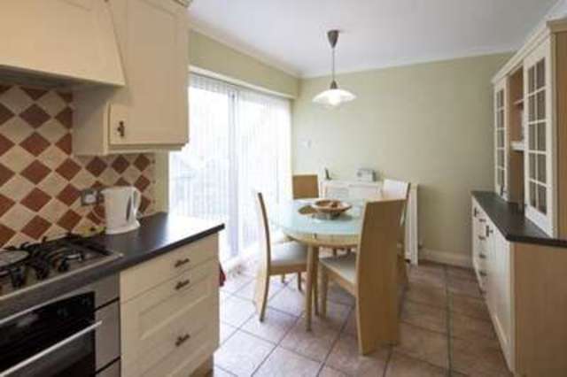  Image of 3 bedroom Town House for sale in Moorside Court Ilkley LS29 at Ilkley West Yorkshire Ilkley, LS29 8UF