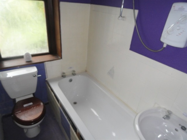  Image of 2 bedroom Terraced house for sale in Moorside Daisy Hill Bradford BD9 at Daisy Hill, Bradford, BD9 6DH