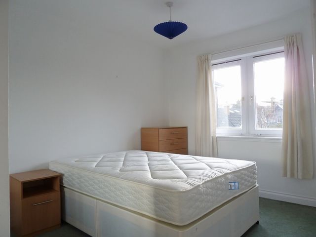 Image of 2 bedroom Flat to rent in Granton Road Trinity Edinburgh EH5 at Granton Edinburgh Edinburgh, EH5 1AJ