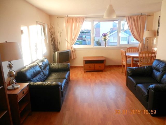  Image of 2 bedroom Flat to rent in Moredun Park Green Edinburgh EH17 at Gilmerton Edinburgh Edinburgh, EH17 7LS