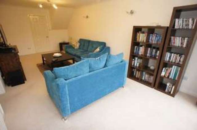  Image of 3 bedroom Semi-Detached house for sale in Mornington Crescent Hadleigh Benfleet SS7 at Mornington Crescent Hadleigh Benfleet, SS7 2HP