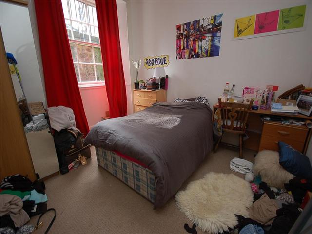  Image of 3 bedroom Flat to rent in Morrison Street Edinburgh EH3 at City Centre Edinburgh Edinburgh, EH3 8EB