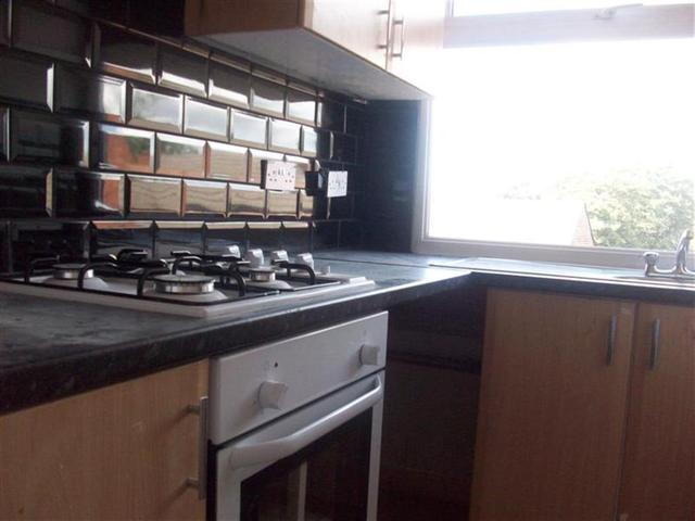  Image of 2 bedroom Flat to rent in Moscow Drive Old Swan Liverpool L13 at Stoneycroft  Liverpool, L13 7DF