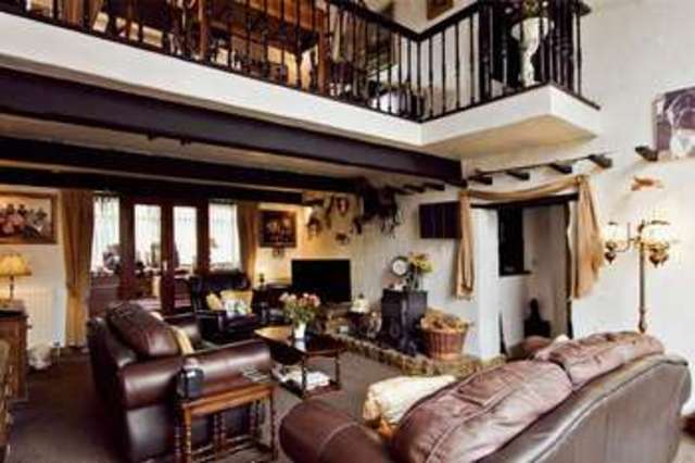 Image of 5 bedroom Detached house for sale in Moss Hey Lane Mere Brow Preston PR4 at Moss Hey Lane Mere Brow Preston, PR4 6LB