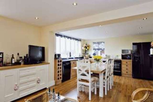  Image of 5 bedroom Detached house for sale in Moss Hey Lane Mere Brow Preston PR4 at Moss Hey Lane Mere Brow Preston, PR4 6LB
