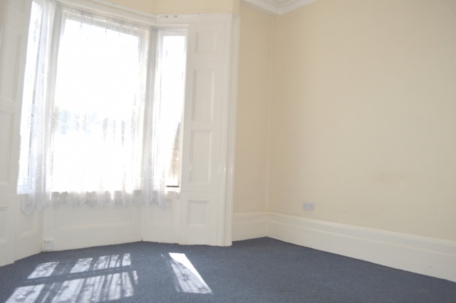  Image of 1 bedroom Flat to rent in Mosslea Road London SE20 at Penge, SE20 7BW