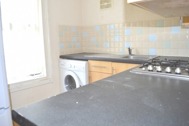  Image of 1 bedroom Flat to rent in Mosslea Road London SE20 at Penge, SE20 7BW