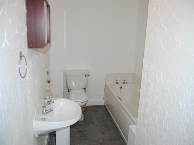  Image of 1 bedroom Flat to rent in Motherwell Road Bellshill ML4 at Bellshill North Lanarkshire North Lanarkshire, ML4 2DX