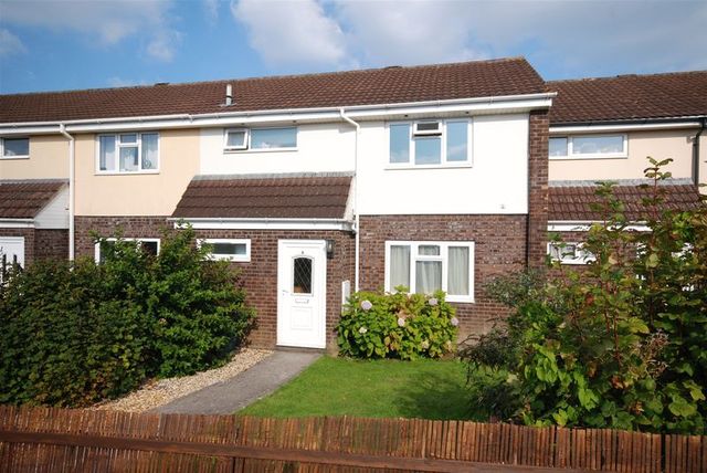  Image of 3 bedroom Terraced house for sale in Mountsfield Frome BA11 at Mountsfield  Frome, BA11 5AR
