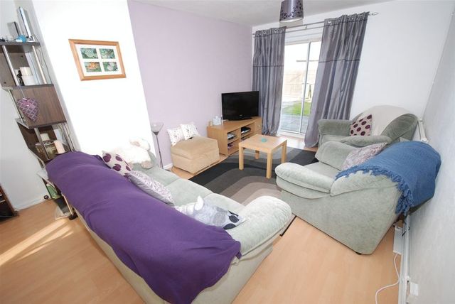  Image of 3 bedroom Terraced house for sale in Mountsfield Frome BA11 at Mountsfield  Frome, BA11 5AR