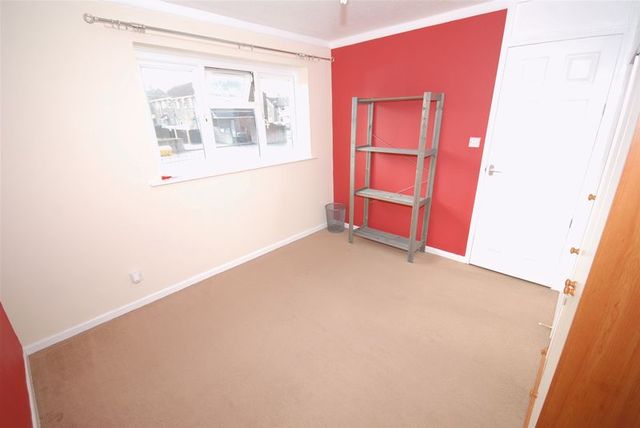  Image of 3 bedroom Terraced house for sale in Mountsfield Frome BA11 at Mountsfield  Frome, BA11 5AR