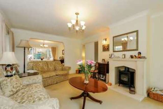  Image of 4 bedroom Detached house for sale in Mountview Northwood HA6 at Northwood, HA6 3NZ