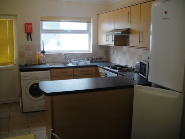  Image of 4 bedroom Terraced house to rent in Moy Road Cardiff CF24 at Moy Road  Cardiff, CF24 4TE