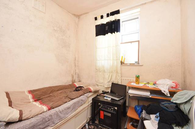  Image of 3 bedroom Flat for sale in Rideout Street London SE18 at Mulgrave House, Rideout Street  Woolwich, SE18 5EL