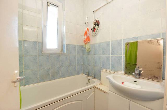 Image of 3 bedroom Flat for sale in Rideout Street London SE18 at Mulgrave House, Rideout Street  Woolwich, SE18 5EL