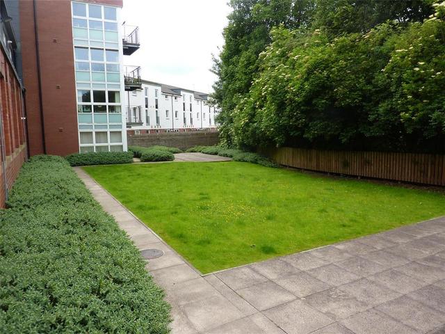  Image of 1 bedroom Flat to rent in Munro Place Anniesland Glasgow G13 at Anniesland Glasgow Glasgow, G13 2BD