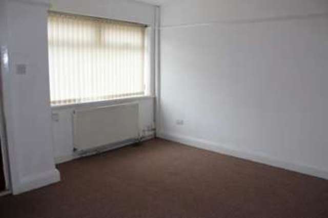  Image of 3 bedroom Detached house to rent in Muspratt Road Seaforth Liverpool L21 at Seaforth  Seaforth, L21 4NN