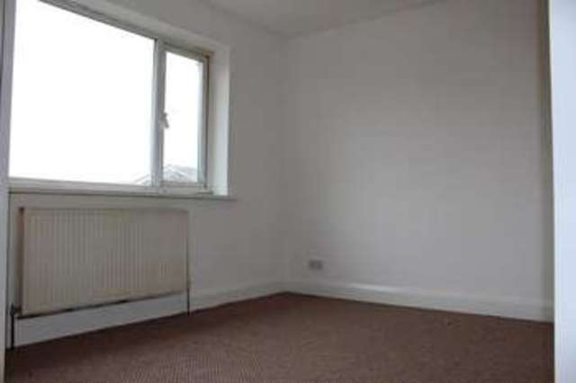  Image of 3 bedroom Detached house to rent in Muspratt Road Seaforth Liverpool L21 at Seaforth  Seaforth, L21 4NN
