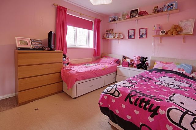  Image of 3 bedroom Semi-Detached house for sale in Myrtle Drive Rogerstone Newport NP10 at Myrtle Drive Rogerstone Rogerstone, NP10 9EA