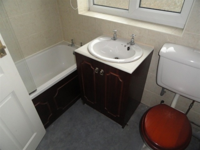  Image of 3 bedroom Semi-Detached house for sale in Nab Wood Drive Shipley BD18 at Shipley, BD18 4EW