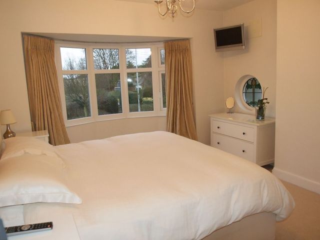  Image of 3 bedroom Detached house for sale in Nanpantan Road Nanpantan Loughborough LE11 at Nanpantan Road  Nanpantan, LE11 3YB