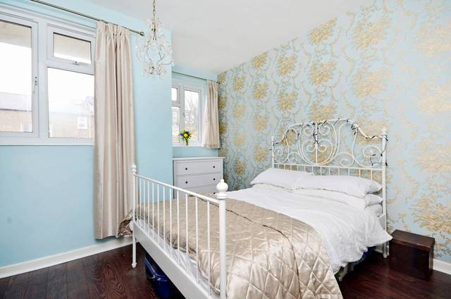  Image of 1 bedroom Flat for sale in Narford Road London E5 at Narford Road  Hackney, E5 8RD