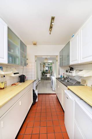  Image of 6 bedroom Detached house for sale in Navarino Road London E8 at Navarino Road  London Fields, E8 1AD