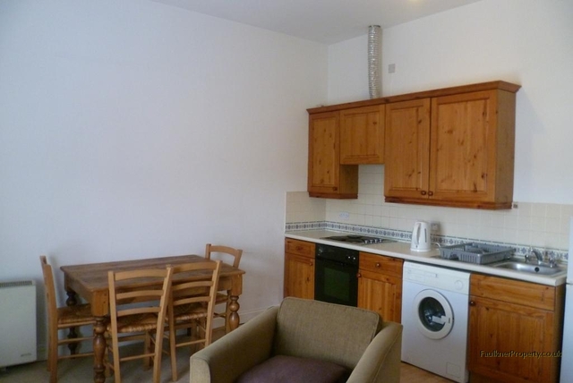  Image of 1 bedroom Apartment to rent in Nelson Street Buckingham MK18 at Buckingham, MK18 1GS