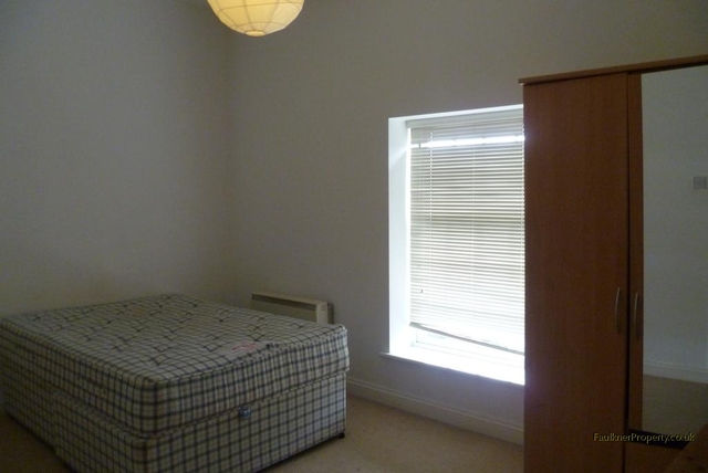 Image of 1 bedroom Apartment to rent in Nelson Street Buckingham MK18 at Buckingham, MK18 1GS