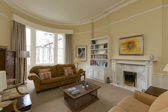  Image of 3 bedroom Flat to rent in Nelson Street Edinburgh EH3 at New Town Edinburgh Edinburgh, EH3 6LG