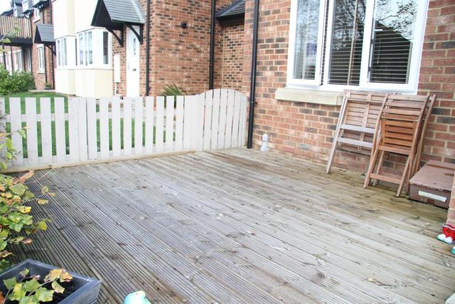  Image of 2 bedroom End of Terrace for sale in Netherfield Road Guiseley Leeds LS20 at Guiseley Leeds Guiseley, LS20 9PW
