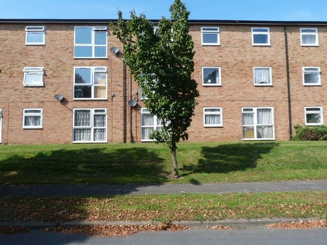  Image of 2 bedroom Property for sale in Nettlecroft Welwyn Garden City AL7 at Nettlecroft  Welwyn Garden City, AL7 2DW