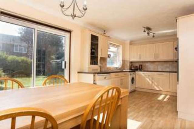  Image of 3 bedroom Detached house for sale in New Cut Hayling Island PO11 at New Cut  Hayling Island, PO11 0NB