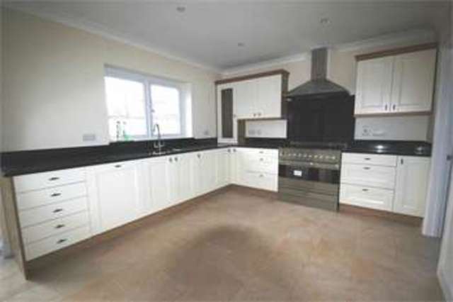  Image of 5 bedroom Property for sale in Sedbury Lane Tutshill Chepstow NP16 at Tutshill Monmouthshire Tutshill, NP16 7DU