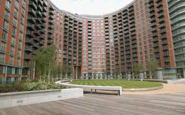  Image of Flat for sale in Fairmont Avenue London E14 at Fairmont Avenue  London, E14 9PW