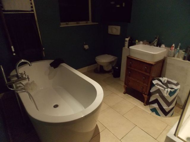  Image of 1 bedroom Property to rent in New Road Hillingdon Uxbridge UB8 at New Road Room 3  Uxbridge, UB8 3DX