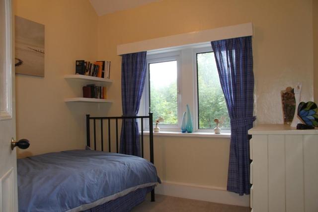  Image of 4 bedroom Detached house for sale in New Road Side Rawdon Leeds LS19 at Rawdon Leeds Rawdon, LS19 6HN