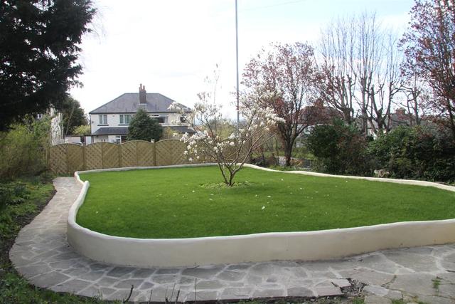  Image of 4 bedroom Detached house for sale in New Road Side Rawdon Leeds LS19 at Rawdon Leeds Rawdon, LS19 6HN