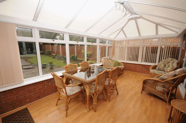  Image of 4 bedroom Detached house for sale in New Road Uttoxeter ST14 at New Road  Uttoxeter, ST14 5DS