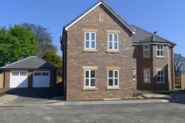  Image of 5 bedroom Detached house for sale in Oak Tree Drive New Silksworth Sunderland SR3 at Oak Tree Drive New Silksworth Sunderland, SR3 2AE