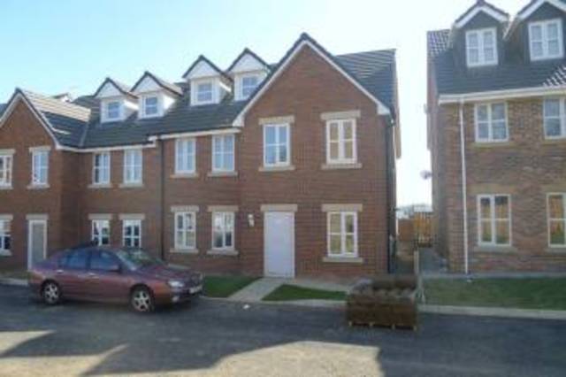  Image of 5 bedroom Semi-Detached house for sale in Oak Tree Drive New Silksworth Sunderland SR3 at Oak Tree Drive New Silksworth Sunderland, SR3 2AE
