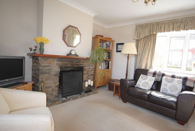  Image of 3 bedroom Cottage for sale in New Street Somerton TA11 at New Street  Somerton, TA11 7NS