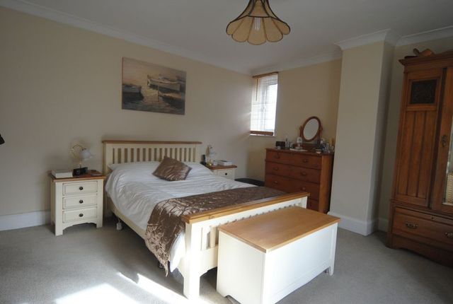  Image of 3 bedroom Cottage for sale in New Street Somerton TA11 at New Street  Somerton, TA11 7NS