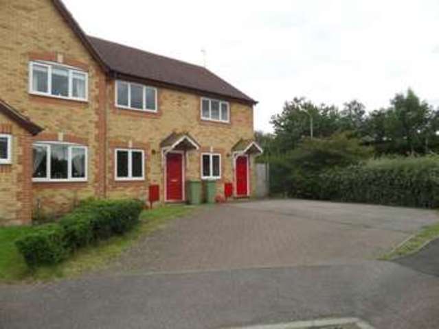  Image of 2 bedroom Terraced house to rent in Newbolt Close Newport Pagnell MK16 at Newport Pagnell, MK16 8ND